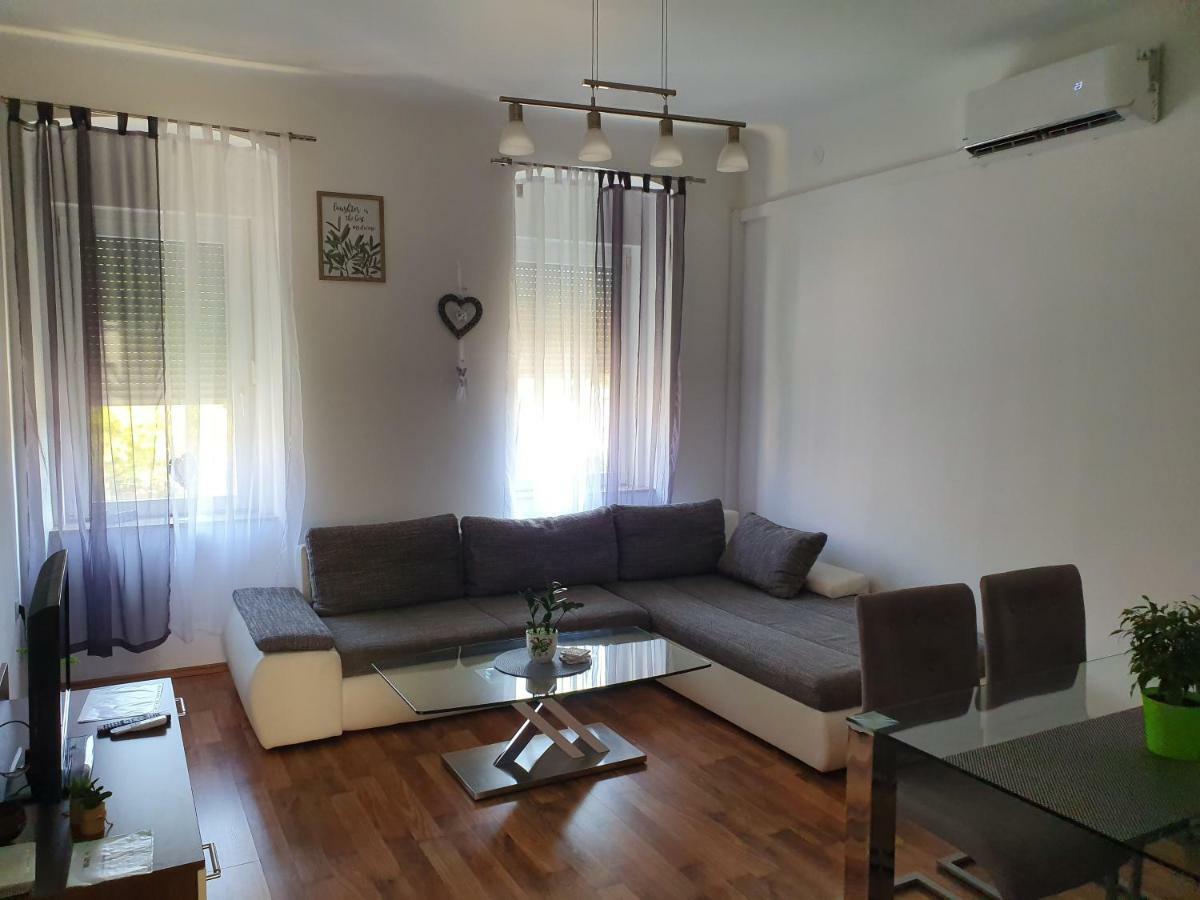 Patrick Apartment Rijeka Bagian luar foto